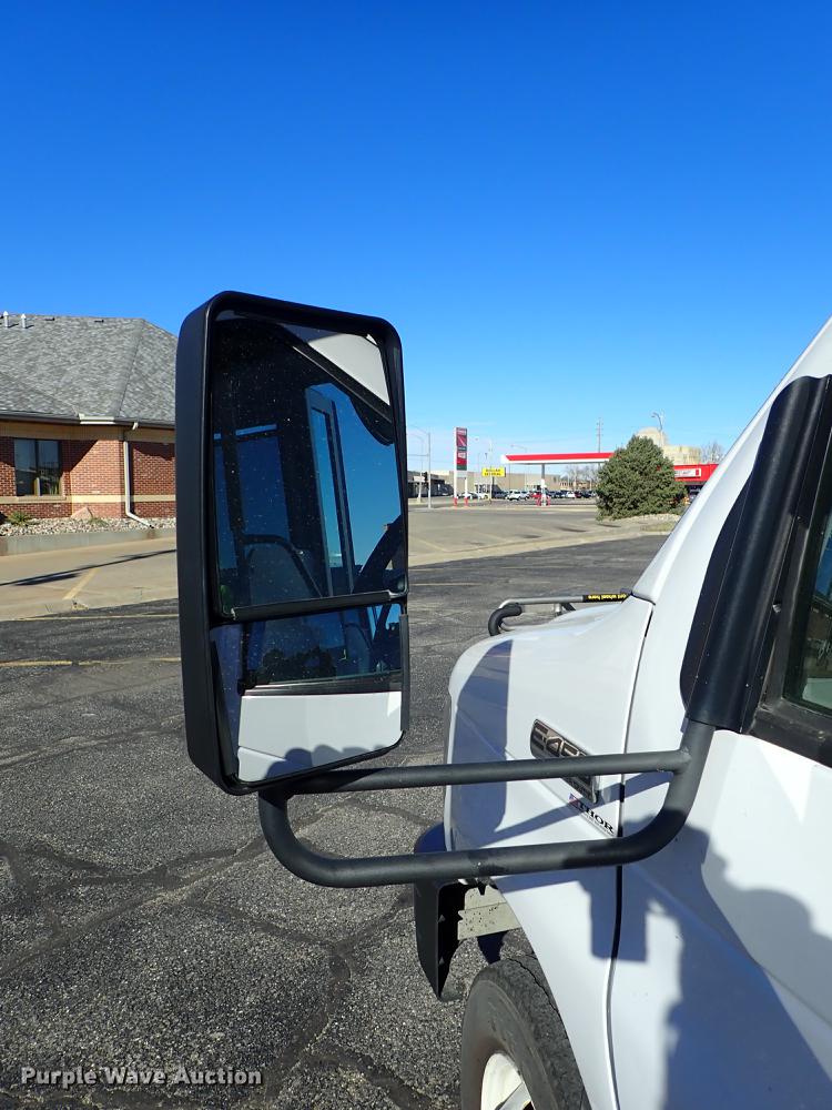 image for item FH9506 2014 Ford Econoline E450 Eldorado Aerotech 220 shuttle bus