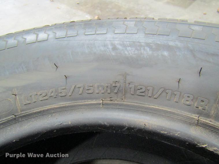 image for item FI9540 (22) tires
