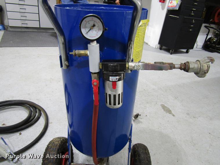 image for item FJ9566 Bady Boy sandblasting pot