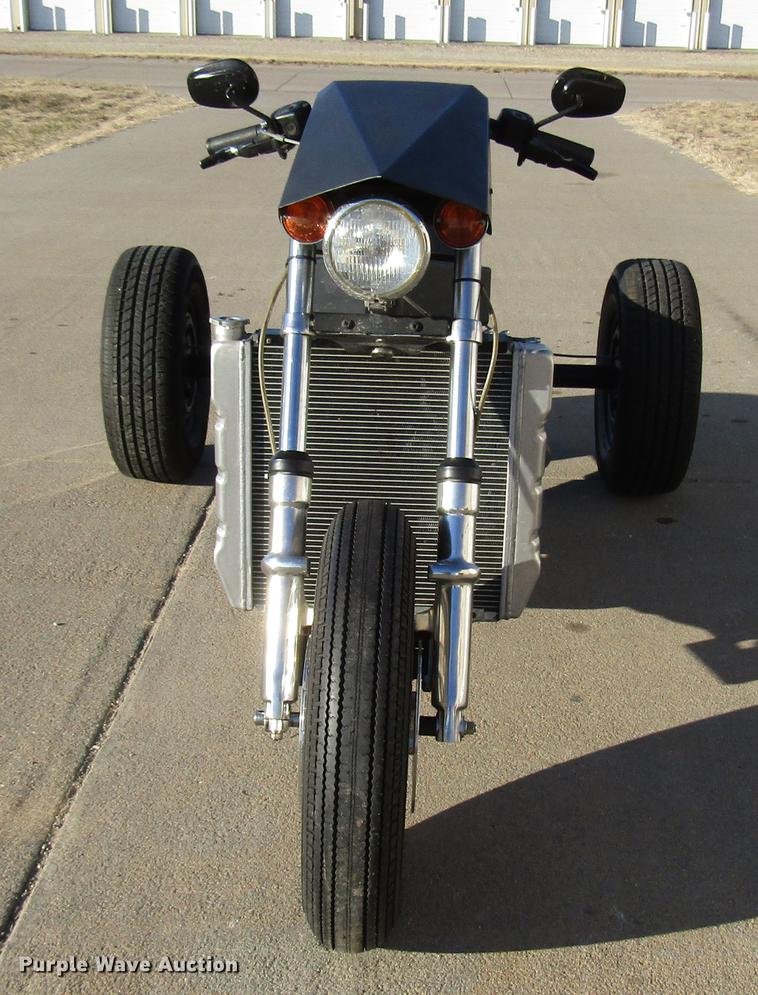 image for item FJ9592 2010 Kashubian KXR5000 trike