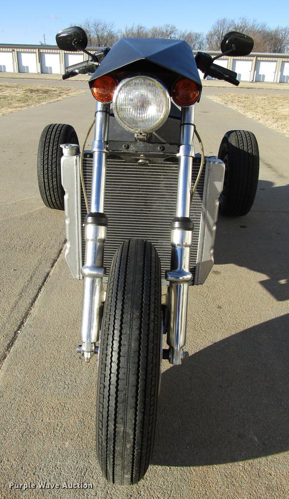 image for item FJ9592 2010 Kashubian KXR5000 trike