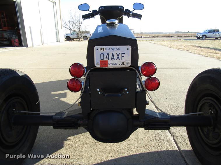 image for item FJ9592 2010 Kashubian KXR5000 trike