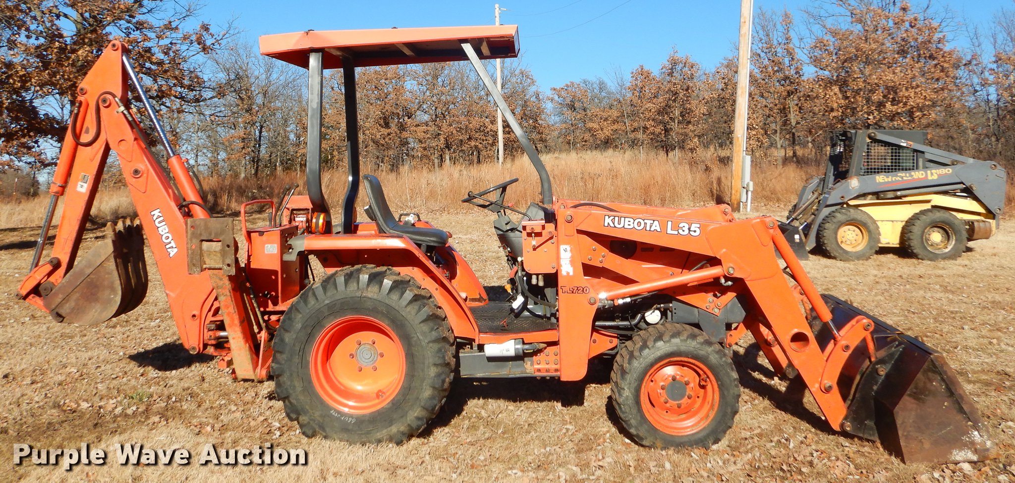Kubota L35 backhoe in Cleveland, OK Item ER9413 sold Purple Wave