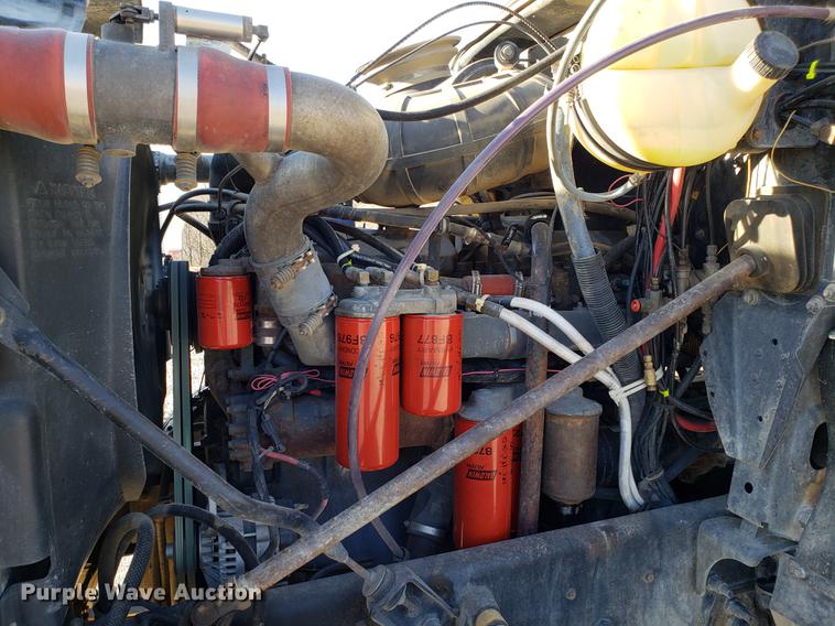 image for item AV9358 1995 Mack CH613 semi truck