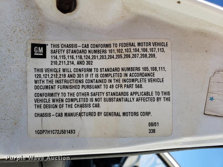 image for item AV9360 2002 GMC C7500 dump truck