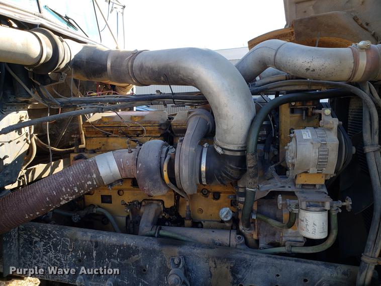 image for item AV9380 1994 Freightliner FLD 120 Classic dump truck