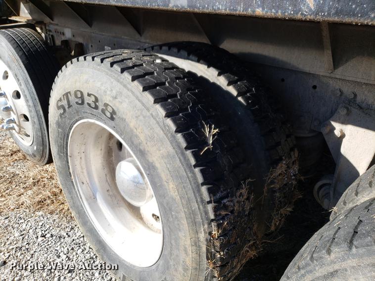 image for item AV9380 1994 Freightliner FLD 120 Classic dump truck