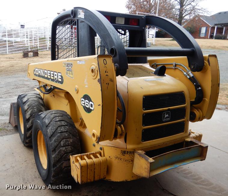 image for item BE9311 2000 John Deere 260 skid steer