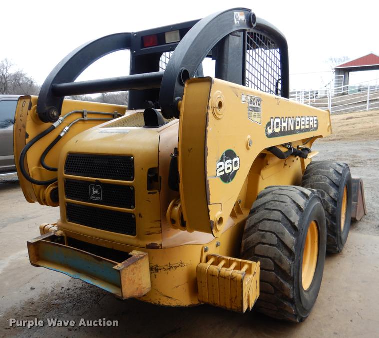 image for item BE9311 2000 John Deere 260 skid steer