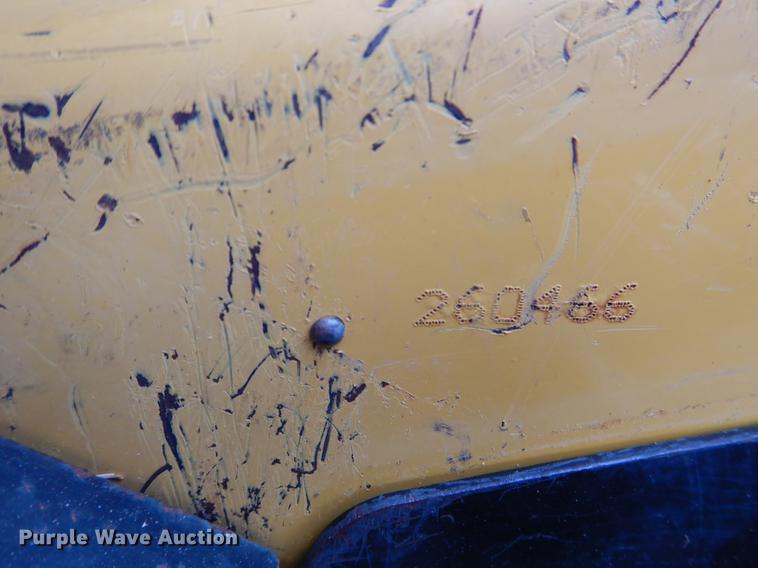 image for item BE9311 2000 John Deere 260 skid steer