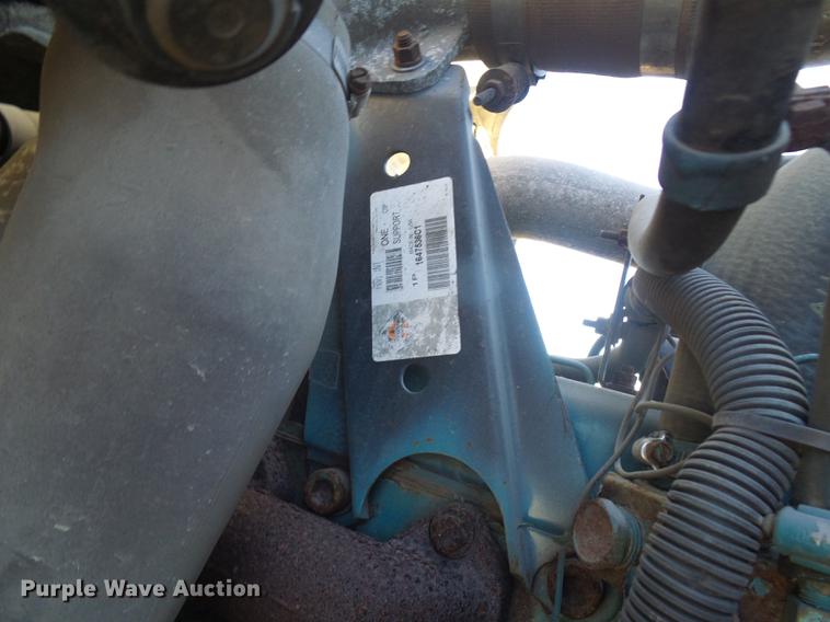 image for item DB2153 1993 International 4800 digger derrick truck