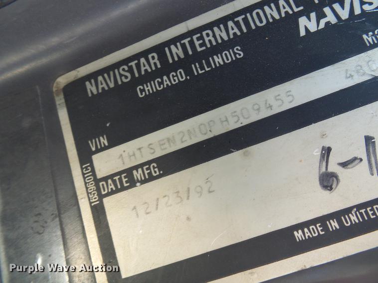 image for item DB2153 1993 International 4800 digger derrick truck