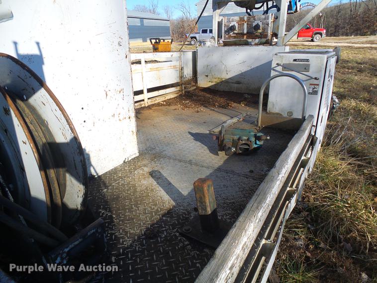 image for item DB2159 Altec D945 digger derrick bed