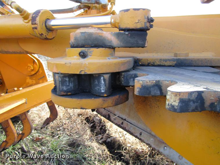 image for item DB6998 1988 Champion 710A motor grader