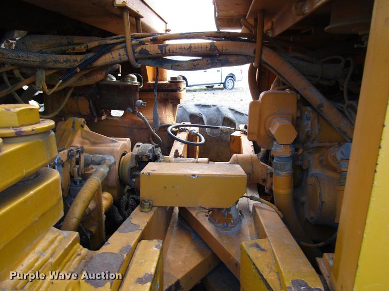 image for item DB6998 1988 Champion 710A motor grader