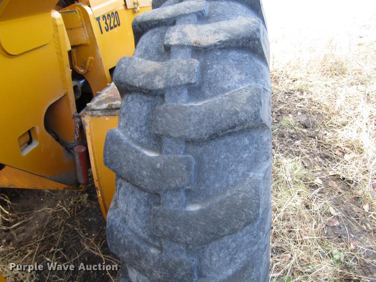 image for item DB6998 1988 Champion 710A motor grader