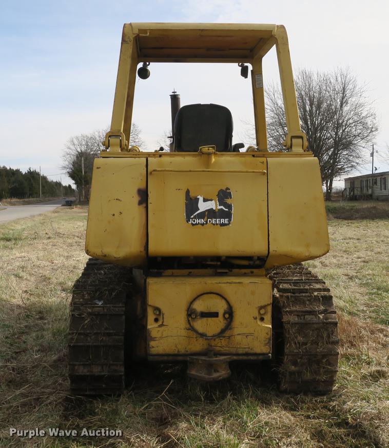 image for item DB8926 1984 John Deere 755A track loader
