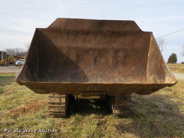 image for item DB8926 1984 John Deere 755A track loader