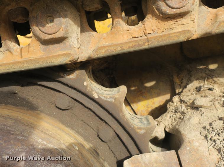 image for item DB8926 1984 John Deere 755A track loader