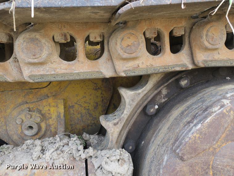 image for item DB8926 1984 John Deere 755A track loader