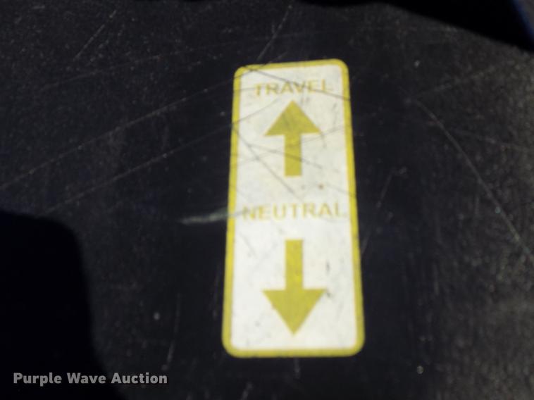 image for item DD3570 2012 Whiteman WBH-16FSB power buggy