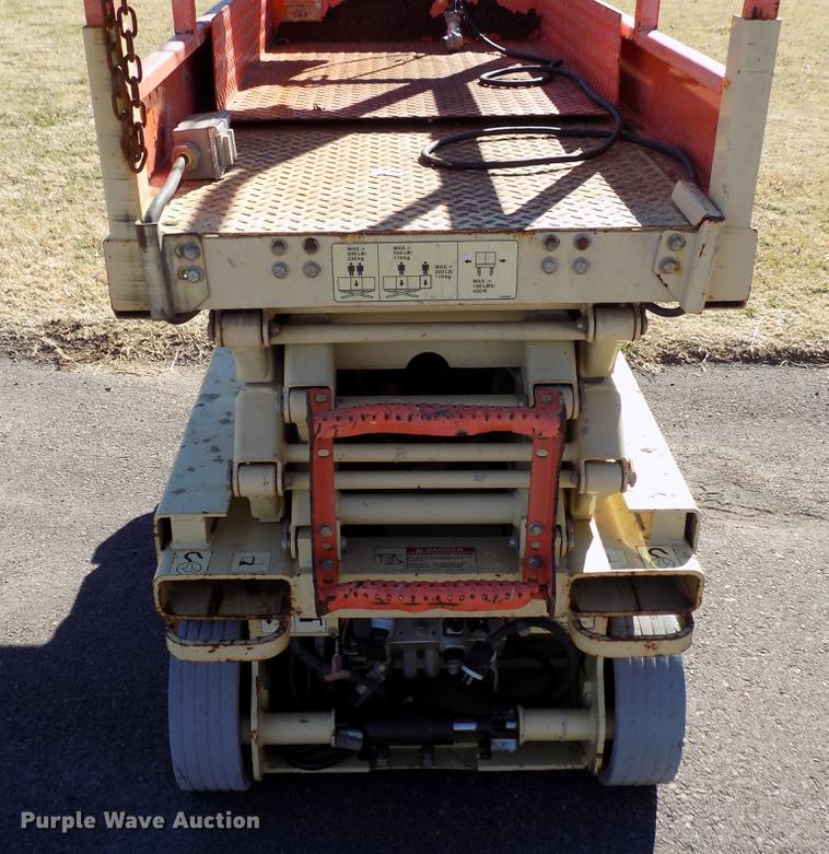 image for item DD3573 JLG 1932E2 scissor lift