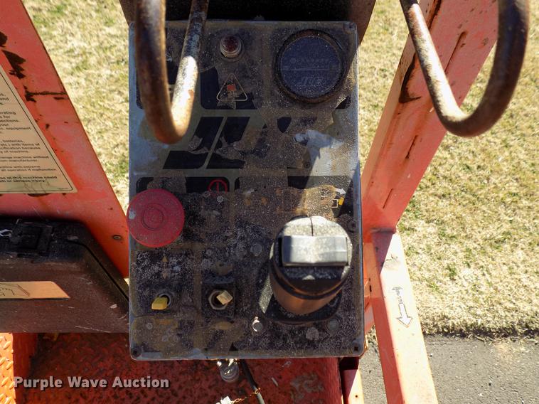 image for item DD3573 JLG 1932E2 scissor lift