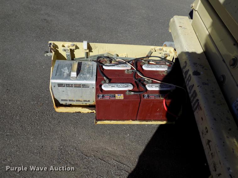 image for item DD3573 JLG 1932E2 scissor lift