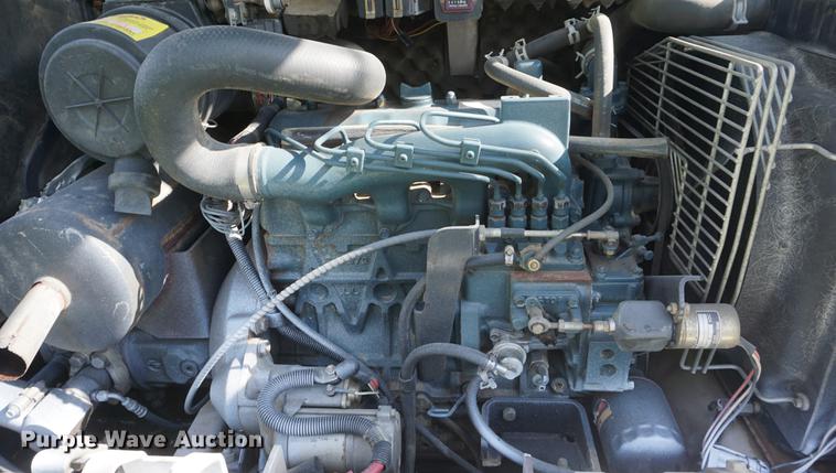 image for item DD6535 2000 Bobcat 341 mini excavator