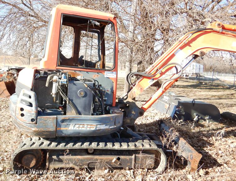 image for item DD8980 Kubota KX121-3 Super Series mini excavator