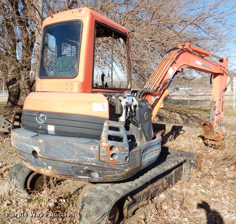 image for item DD8980 Kubota KX121-3 Super Series mini excavator