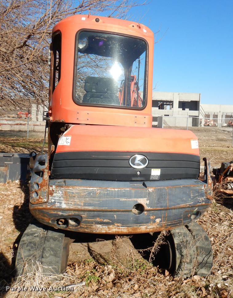 image for item DD8980 Kubota KX121-3 Super Series mini excavator