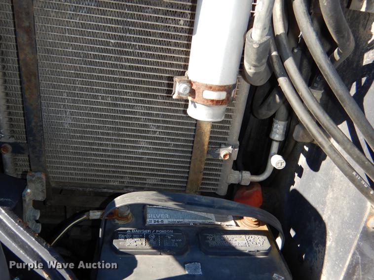 image for item DD8980 Kubota KX121-3 Super Series mini excavator