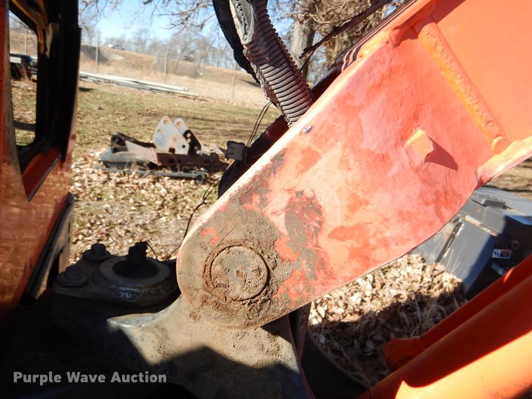 image for item DD8980 Kubota KX121-3 Super Series mini excavator