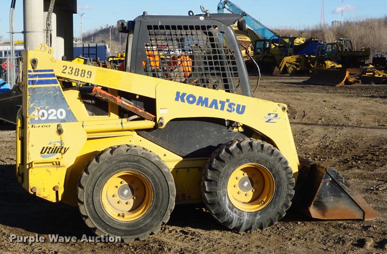 image for item DE3349 2006 Komatsu SK1020-5N skid steer