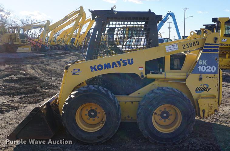 image for item DE3349 2006 Komatsu SK1020-5N skid steer