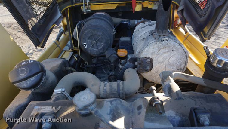 image for item DE3349 2006 Komatsu SK1020-5N skid steer