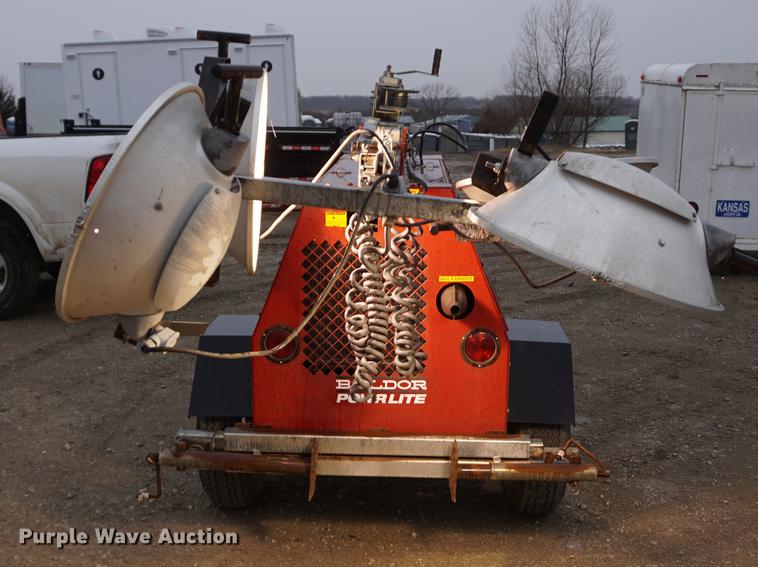 image for item DE3369 Baldor Powerlite light plant