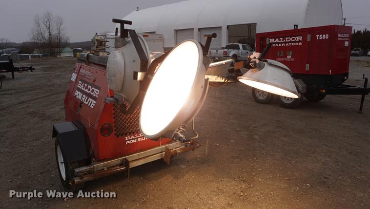 image for item DE3369 Baldor Powerlite light plant