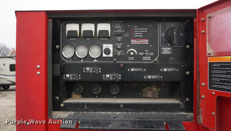 image for item DE3374 2005 Baldor TS80 generator
