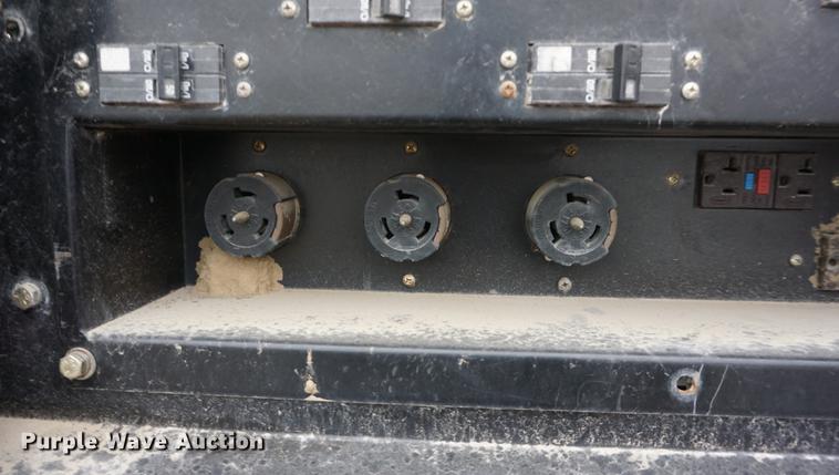 image for item DE3374 2005 Baldor TS80 generator