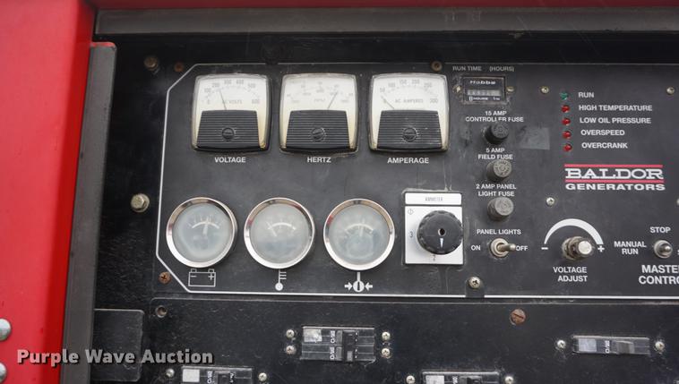 image for item DE3374 2005 Baldor TS80 generator