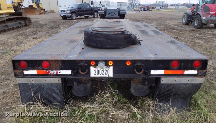 image for item DE7544 1993 Entyre lowboy equipment trailer
