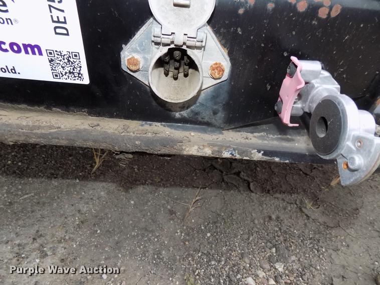 image for item DE7544 1993 Entyre lowboy equipment trailer