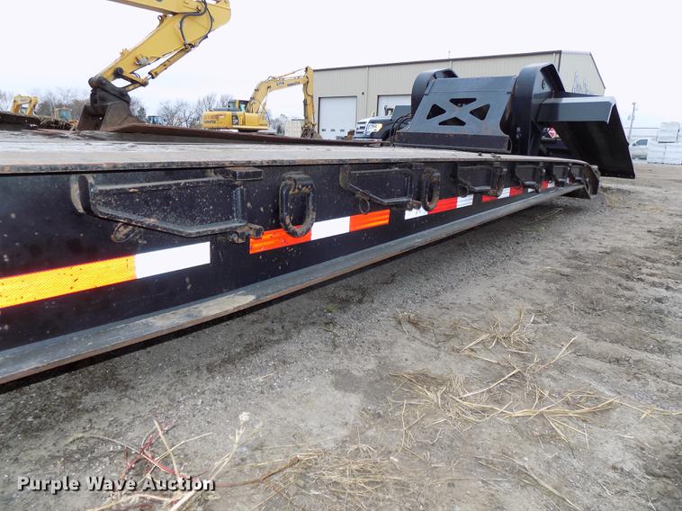 image for item DE7544 1993 Entyre lowboy equipment trailer