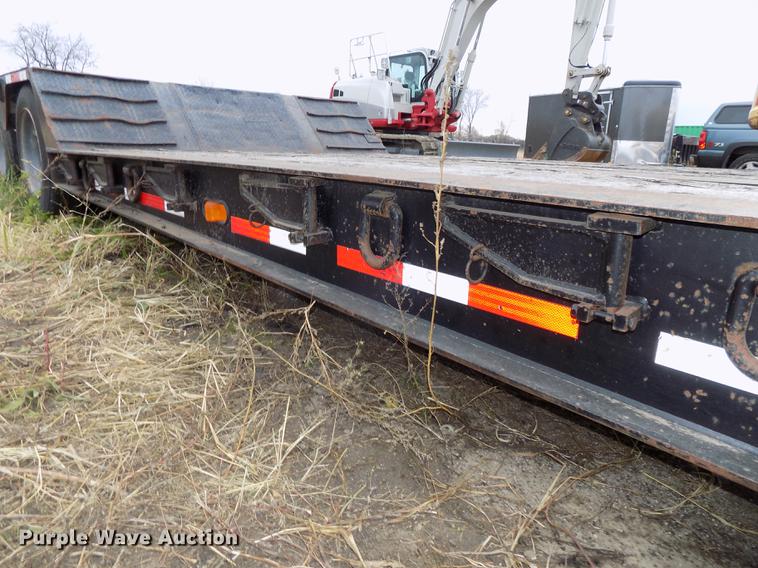 image for item DE7544 1993 Entyre lowboy equipment trailer