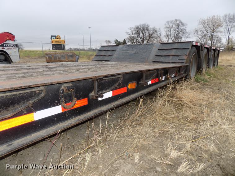 image for item DE7544 1993 Entyre lowboy equipment trailer