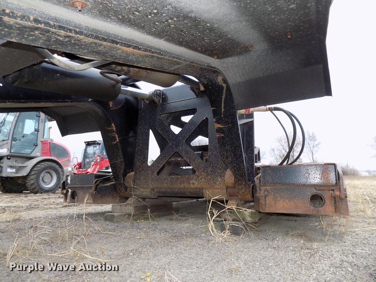 image for item DE7544 1993 Entyre lowboy equipment trailer