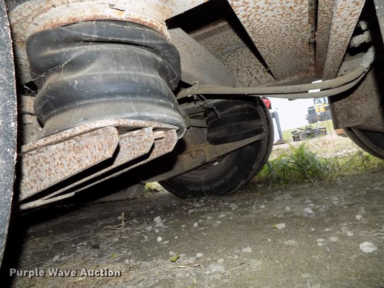 image for item DE7544 1993 Entyre lowboy equipment trailer