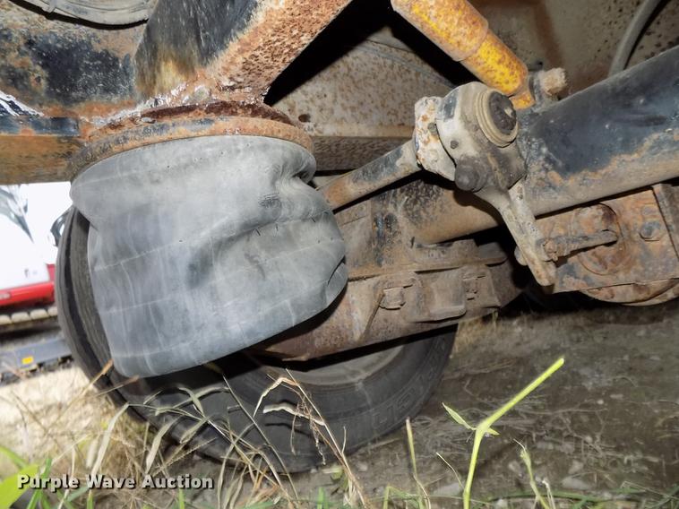 image for item DE7544 1993 Entyre lowboy equipment trailer